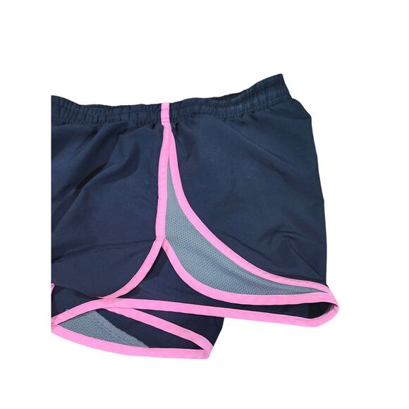 Under Armour Heat Gear Semi Fitted Black Pink Athletic Gym Shorts M Activewear - Picture 8 of 8